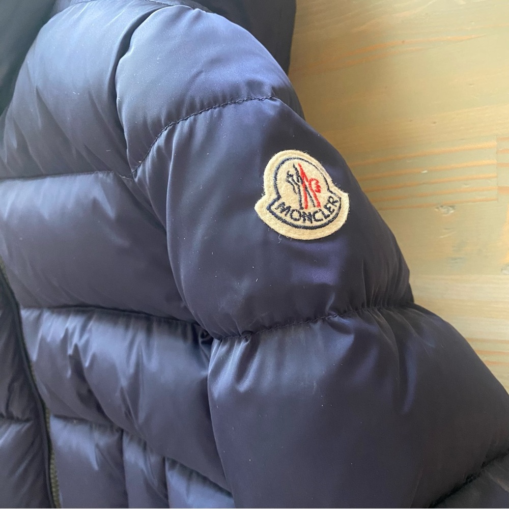 NWT Moncler Betula Puffer Jacket Coat Navy Blue Size 1 Small Hanger Garment Bag - Picture 3 of 15